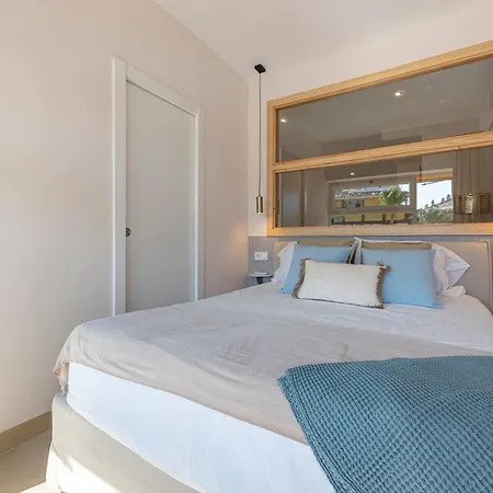 Stylish In Golden Mile At 300m From The * Marbella