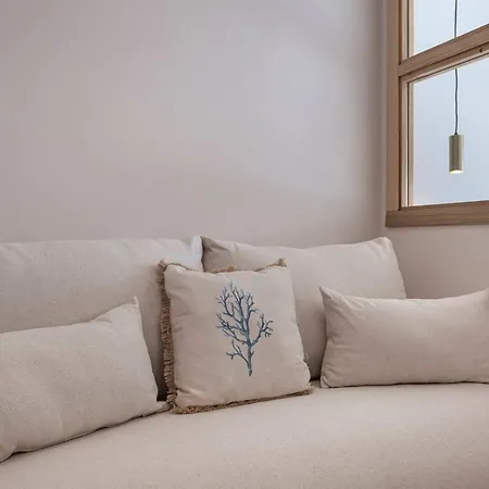 Apartment Stylish In Golden Mile At 300m From The *