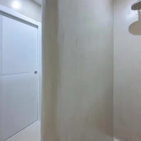 Apartment Stylish In Golden Mile At 300m From The *