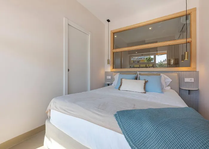 Stylish In Golden Mile At 300m From The * Marbella