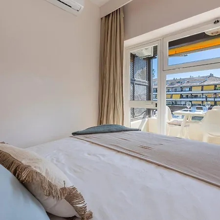Stylish In Golden Mile At 300m From The Appartement Marbellac